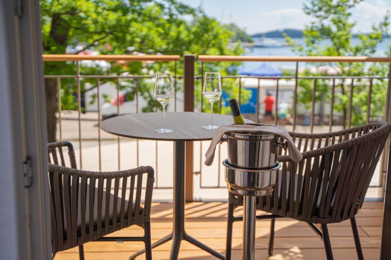 Hafenhotel Zu Putbus Ngoại thất bức ảnh