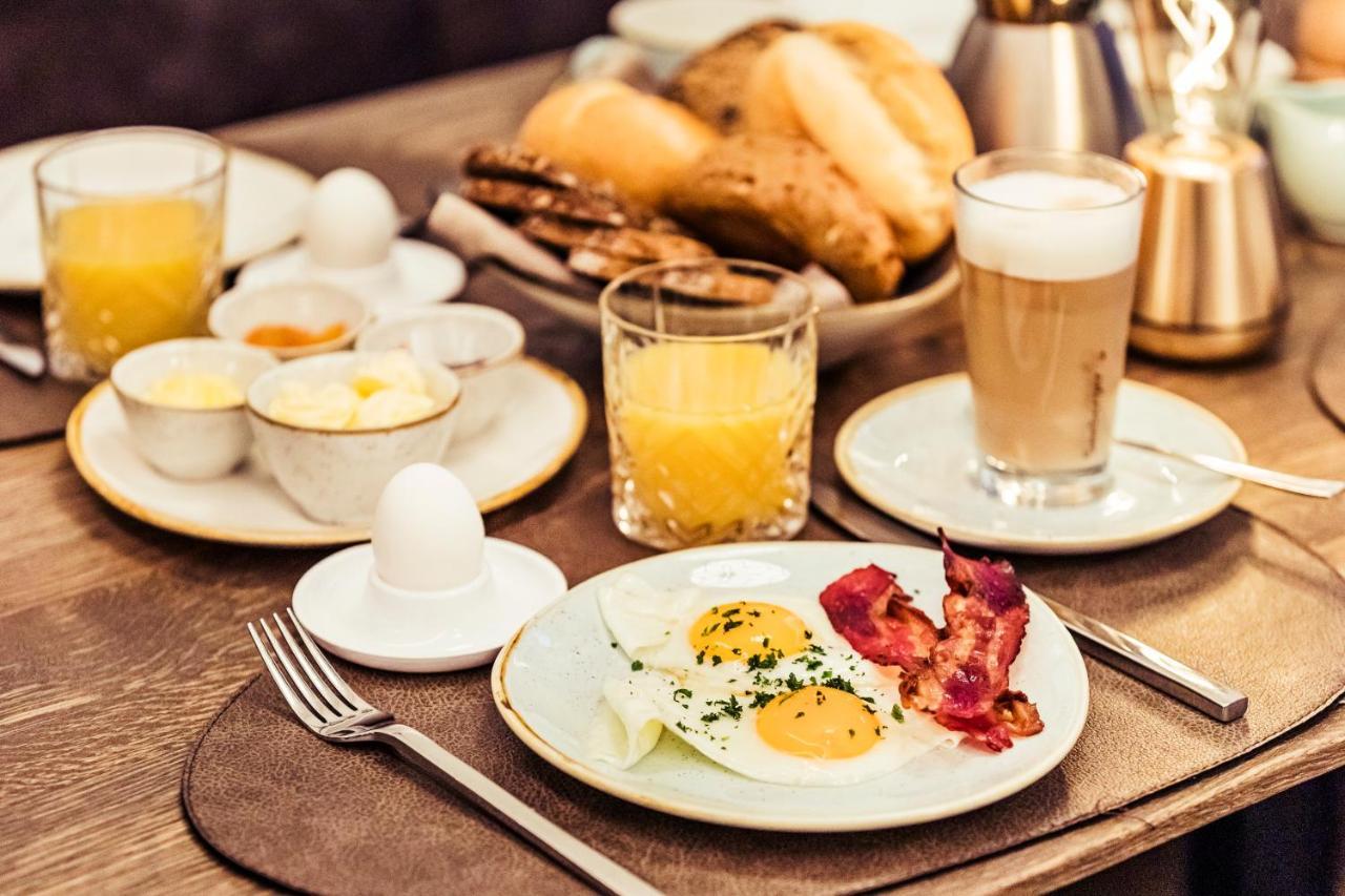 Hafenhotel Zu Putbus Ngoại thất bức ảnh