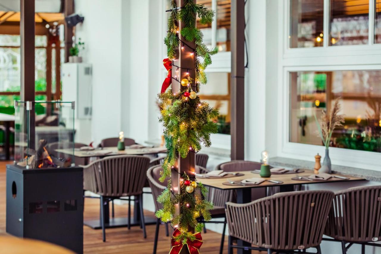 Hafenhotel Zu Putbus Ngoại thất bức ảnh