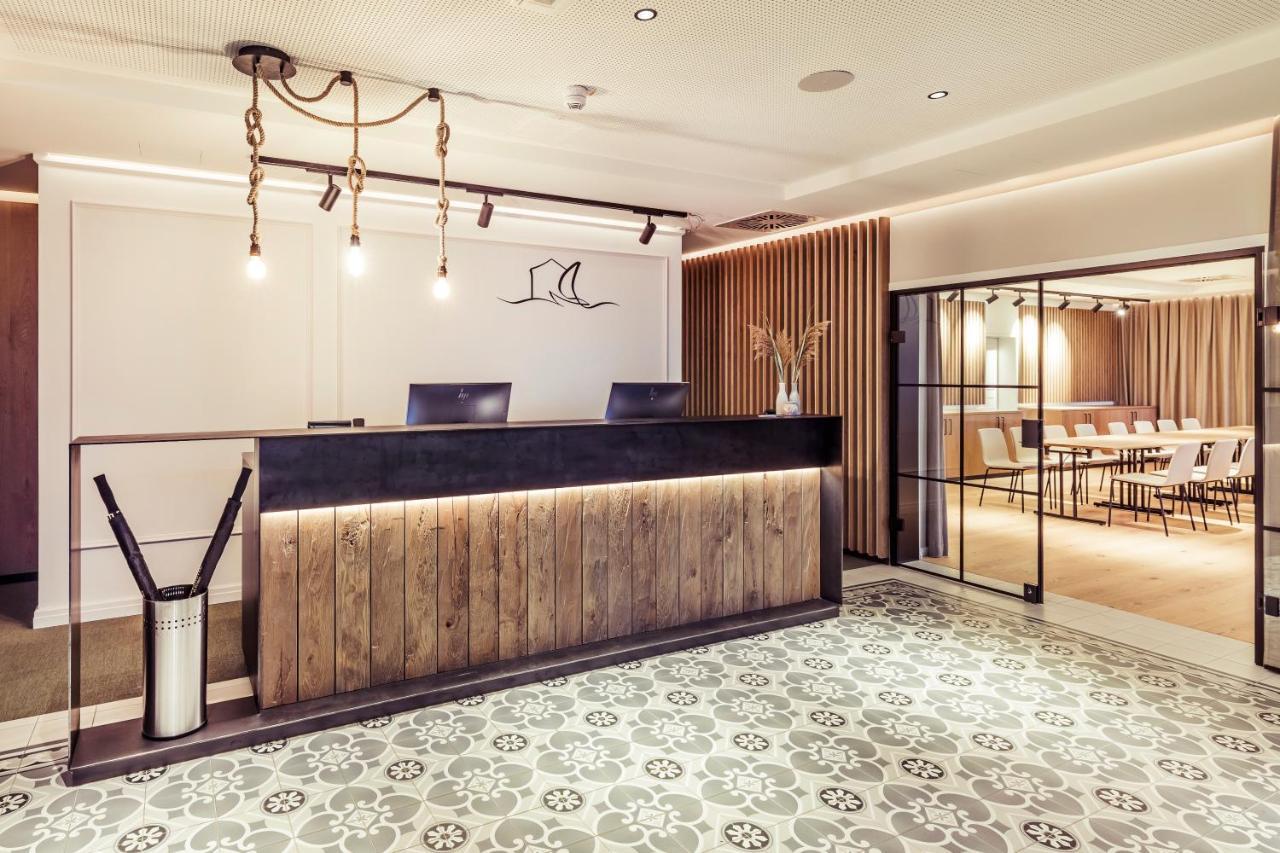 Hafenhotel Zu Putbus Ngoại thất bức ảnh