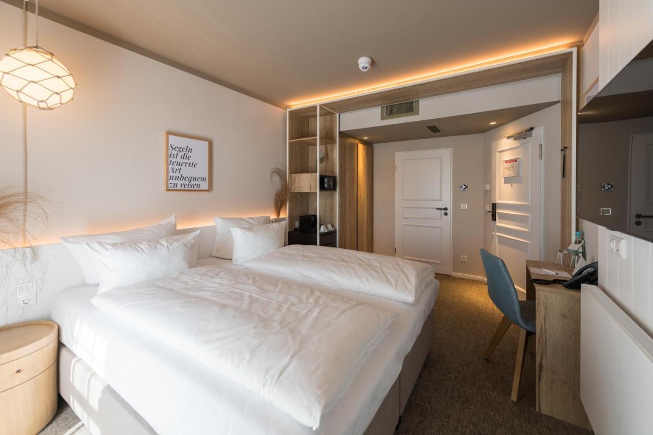 Hafenhotel Zu Putbus Ngoại thất bức ảnh