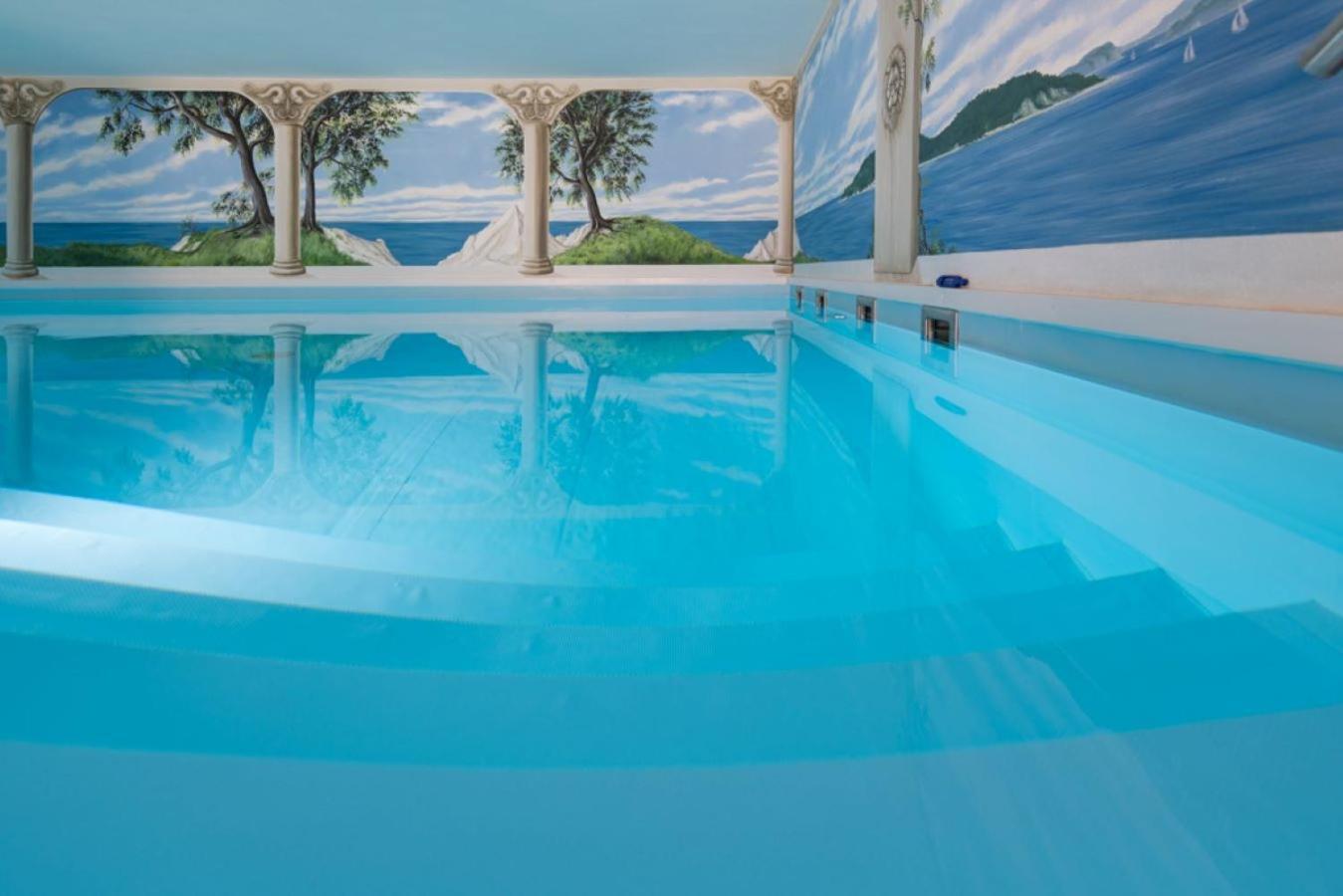 Hafenhotel Zu Putbus Ngoại thất bức ảnh