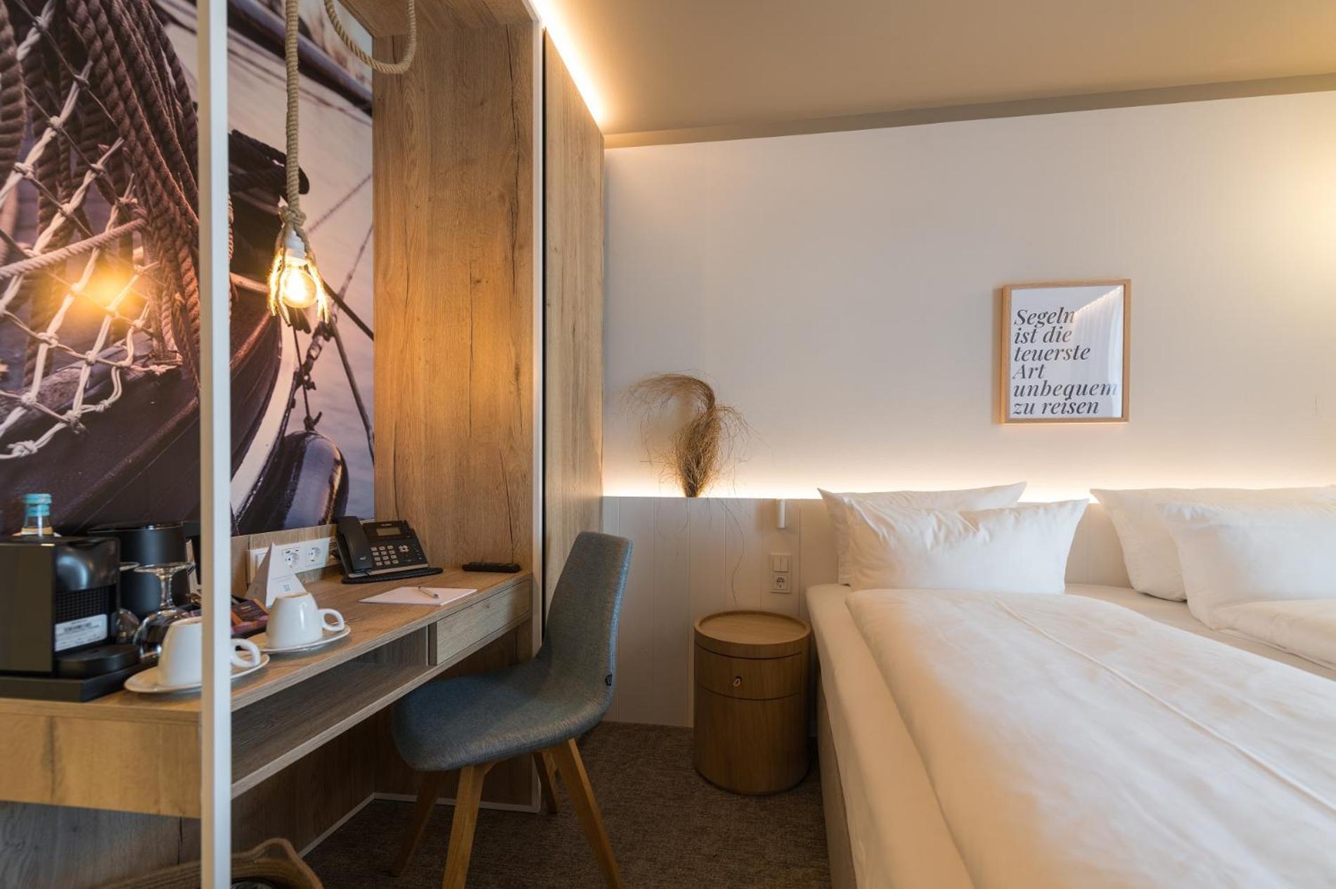 Hafenhotel Zu Putbus Ngoại thất bức ảnh